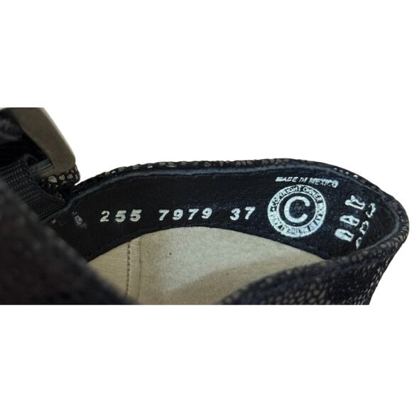 Not For Sale Wolky Pumps Women 37 US 6 Black Aya Leather Metallic Mary‎ Jane - Picture 9 of 9